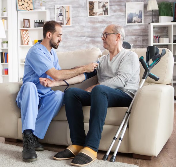 مرکز مراقبت در منزل - به درمان